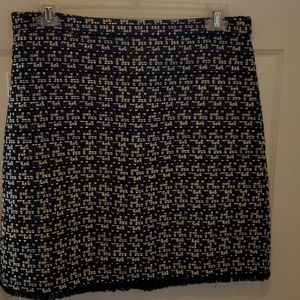 Ann Taylor Black/White Skirt. NWT